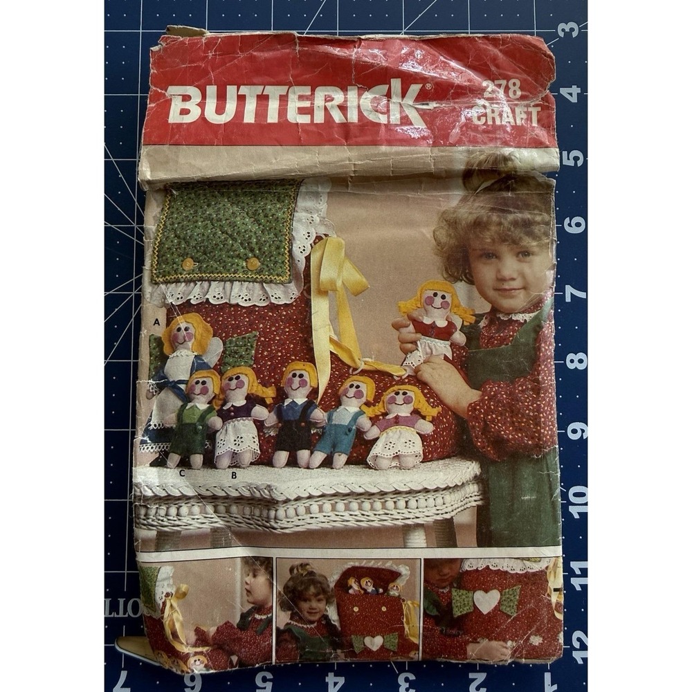 Butterick 4959 Craft Pattern Old Woman Who Lived in a Shoe CUT Complete Vintage